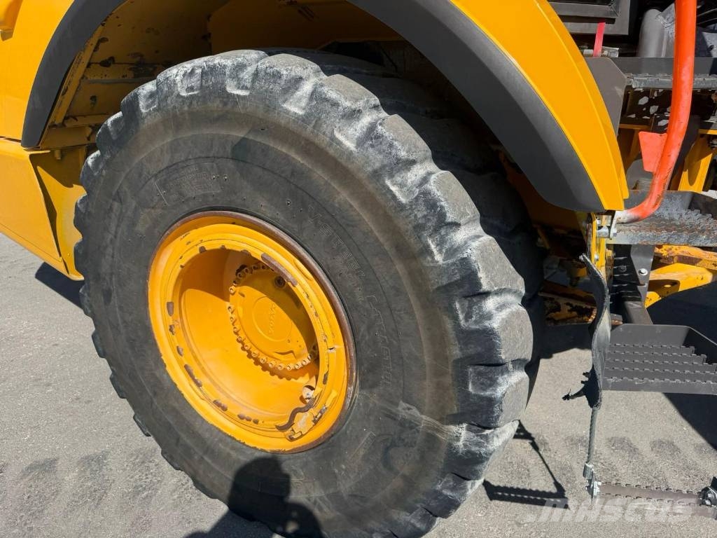 Volvo A25G Dumper - Knickgelenk