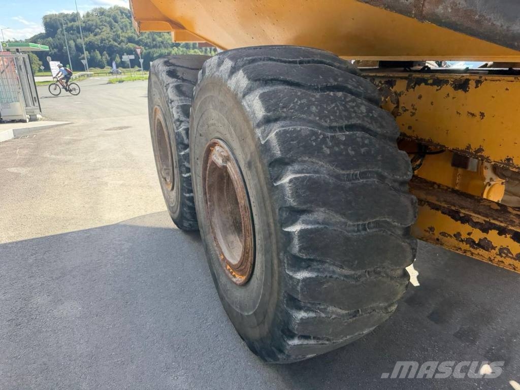 Volvo A25G Dumper - Knickgelenk