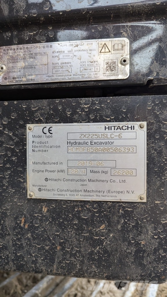 Hitachi ZX 225 US LC, 2019, United Kingdom - Used crawler