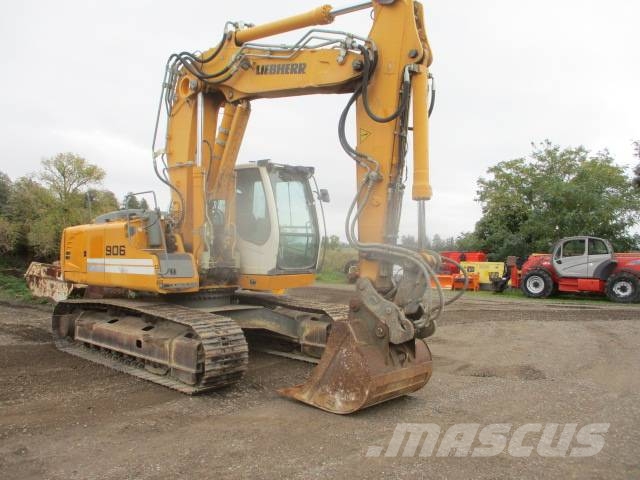 Liebherr R 906 LC Rupsgraafmachines