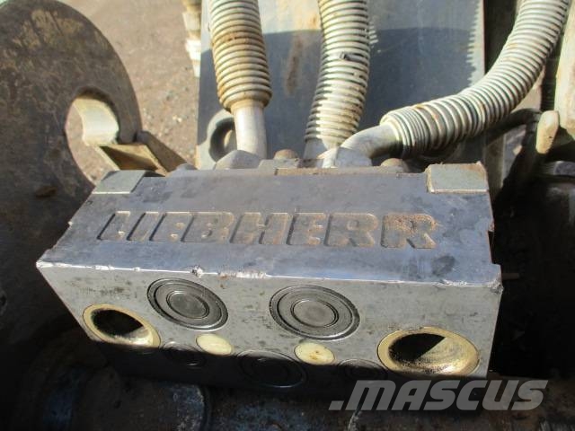 Liebherr R 906 LC Bagri goseničarji