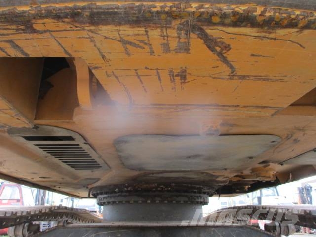 Liebherr R 906 LC Rupsgraafmachines