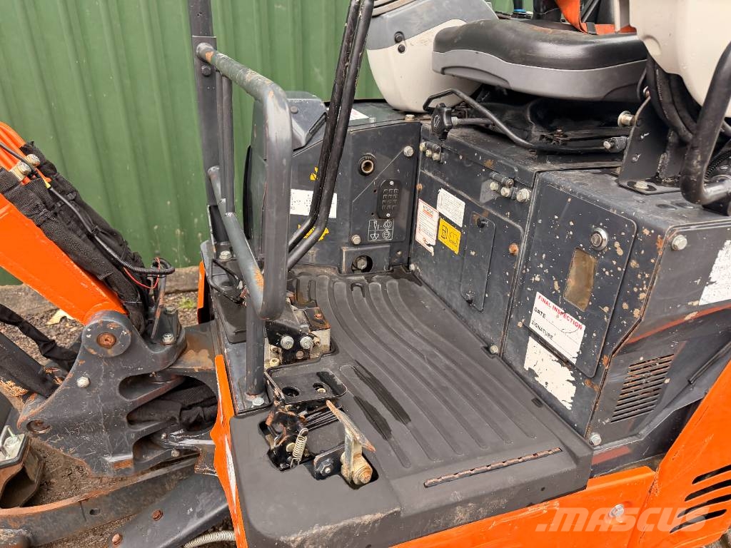 Hitachi ZX 19 U-6 Міні-екскаватори < 7т