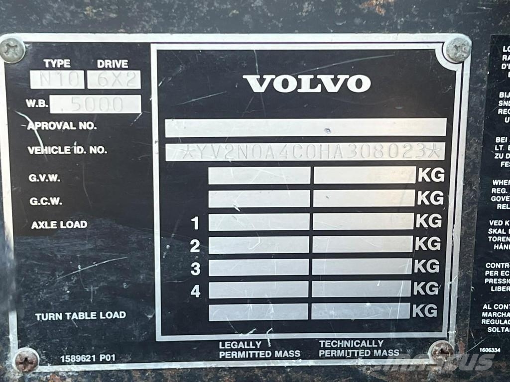 Volvo N10 6X4 Robson-Drive + TANK 14.000 LITER Citi