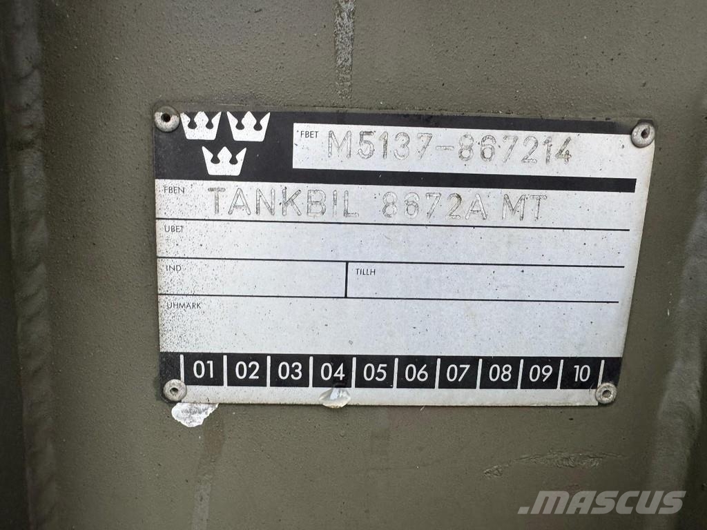Volvo N10 6X4 Robson-Drive + TANK 14.000 LITER Citi