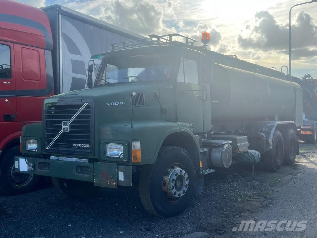 Volvo N10 6X4 Robson-Drive + TANK 14.000 LITER Citi