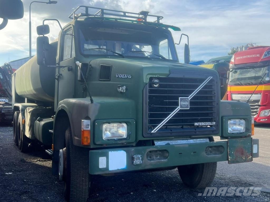 Volvo N10 6X4 Robson-Drive + TANK 14.000 LITER Citi