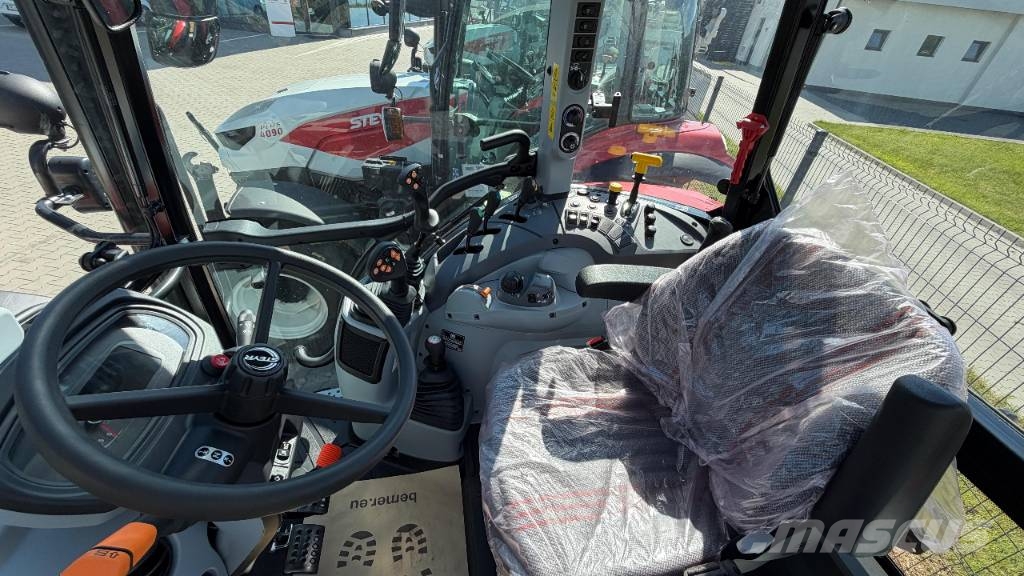 Steyr 4090 PLUS HILO الجرارات