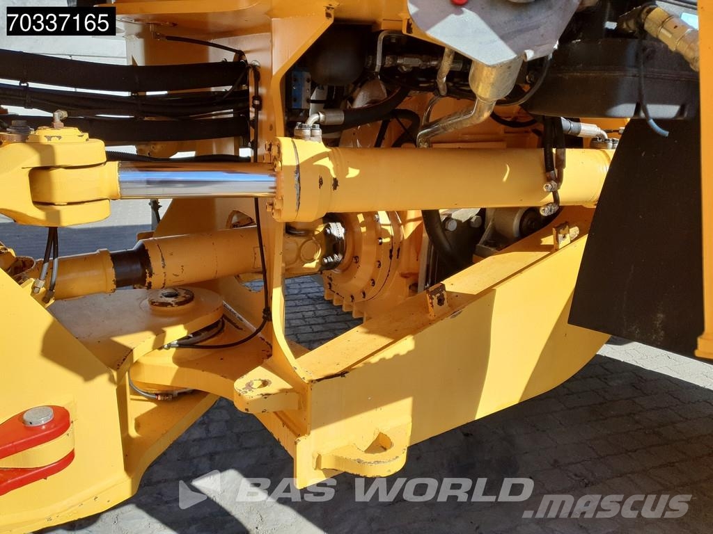 Volvo L220 E QUICK COUPLER Kolesni nakladalci