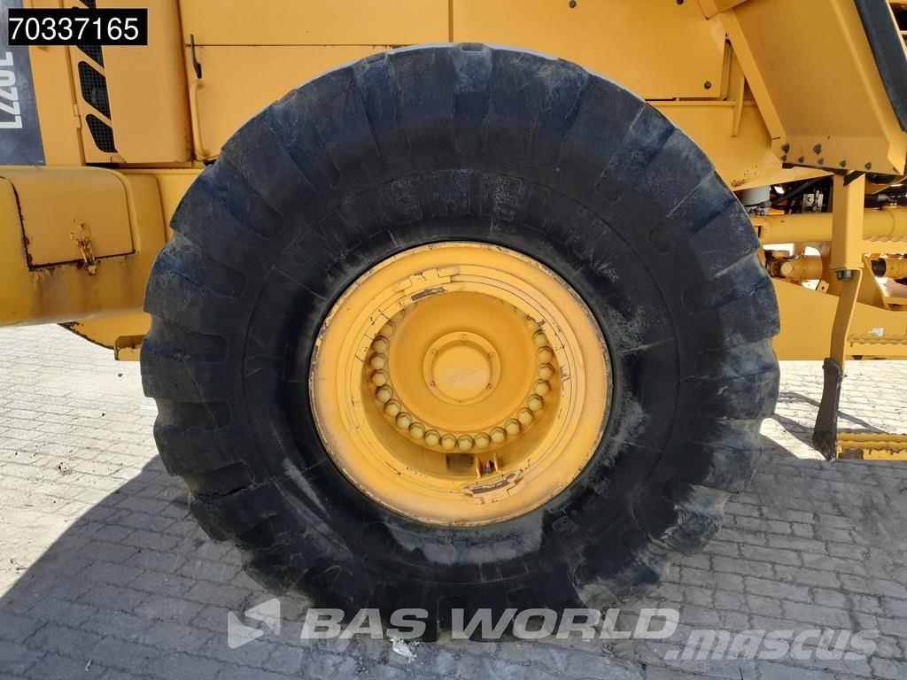 Volvo L220 E QUICK COUPLER Kolesni nakladalci