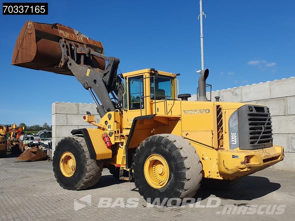 Volvo L220 E QUICK COUPLER Kolesni nakladalci