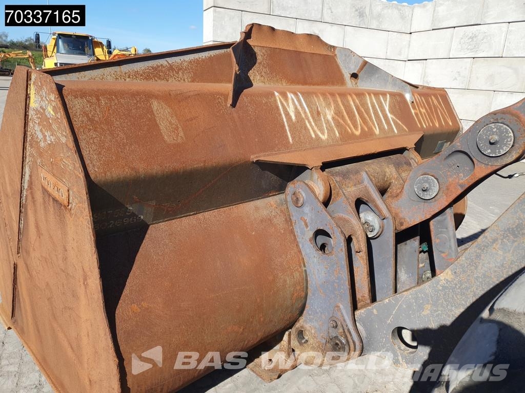 Volvo L220 E QUICK COUPLER Kolesni nakladalci