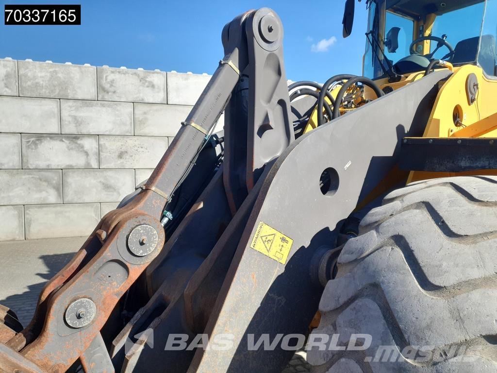 Volvo L220 E QUICK COUPLER Kolesni nakladalci