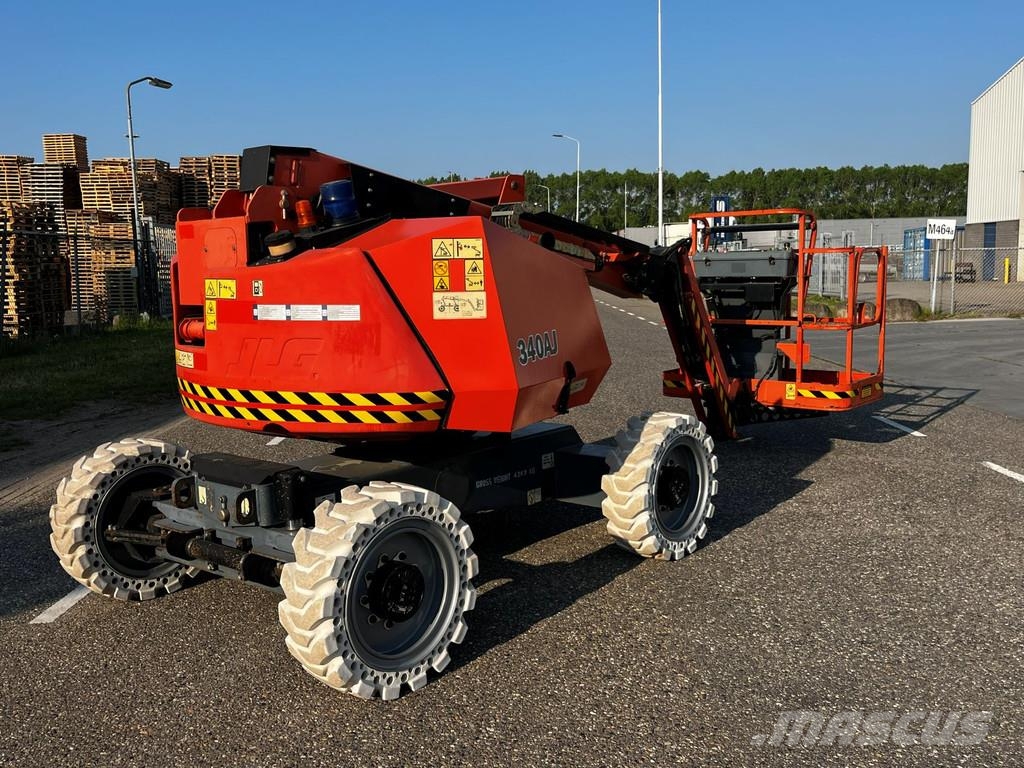 JLG 340AJ Knikarmhoogwerkers