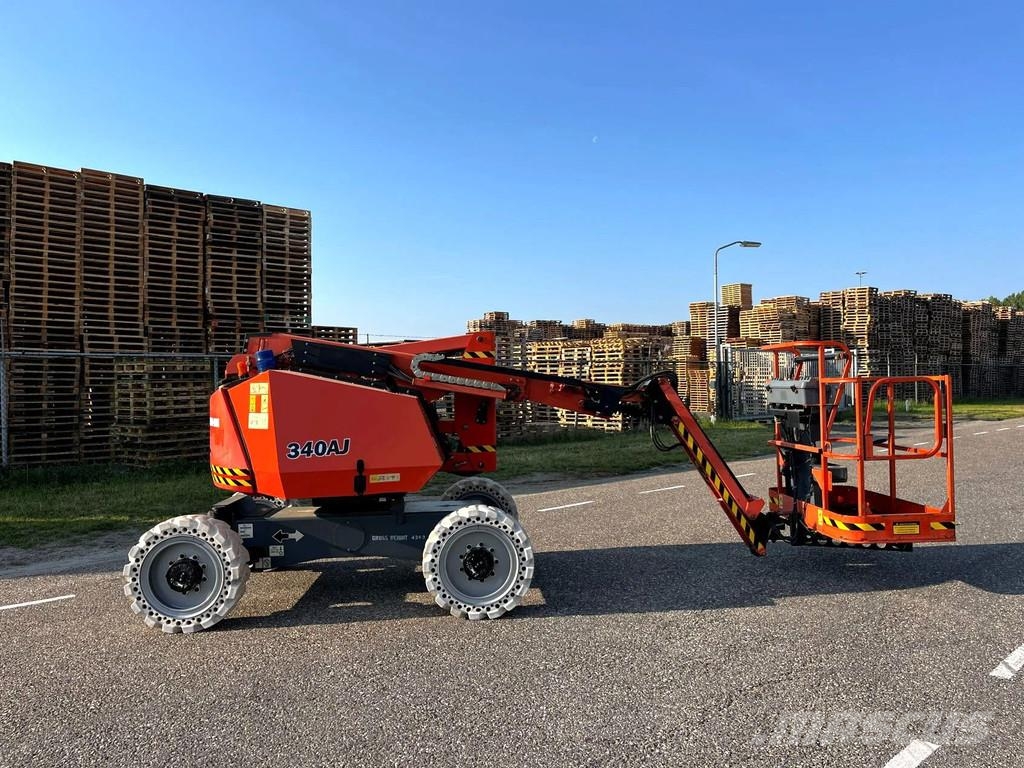 JLG 340AJ Knikarmhoogwerkers