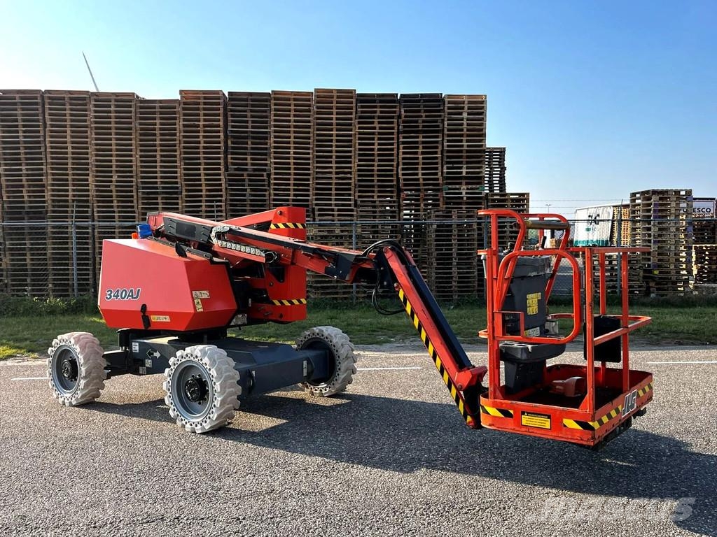 JLG 340AJ Knikarmhoogwerkers