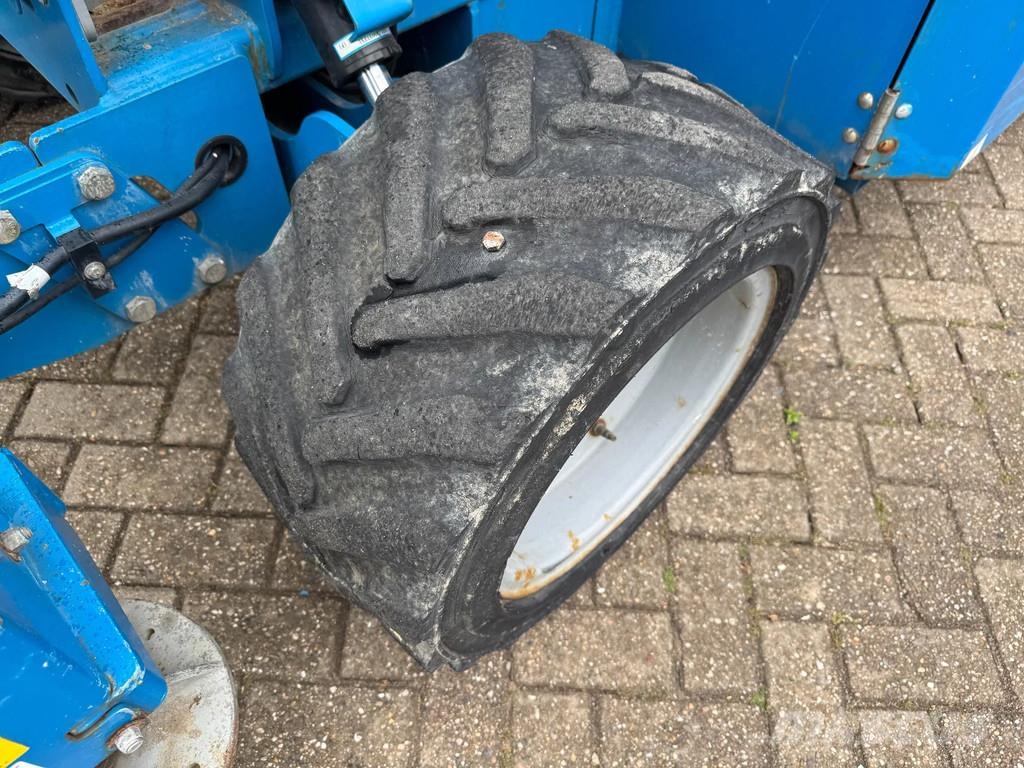 Genie GS3369RT Hoogwerker Schaarhoogwerker Ruwterrein Nacelle ciseaux