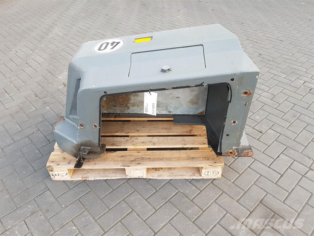 CLAAS TORION1812-Liebherr 11368687-Counterweight/Gewicht الشاسيه والتعليق