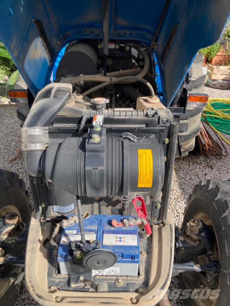 LS R 60 R 曳引機