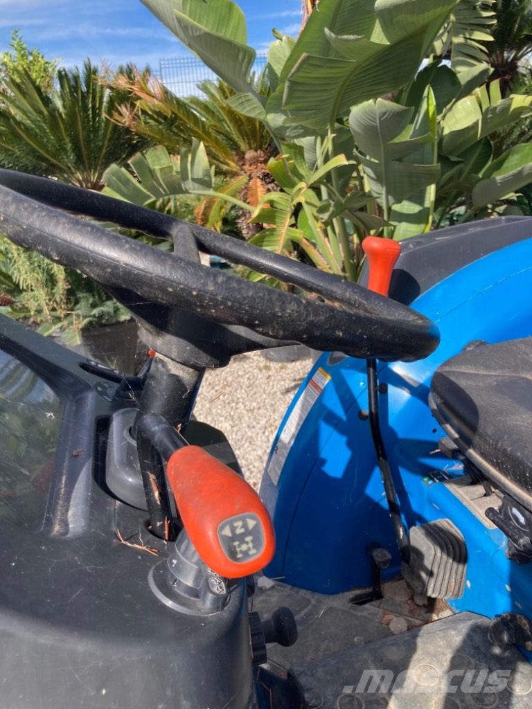 LS R 60 R 曳引機