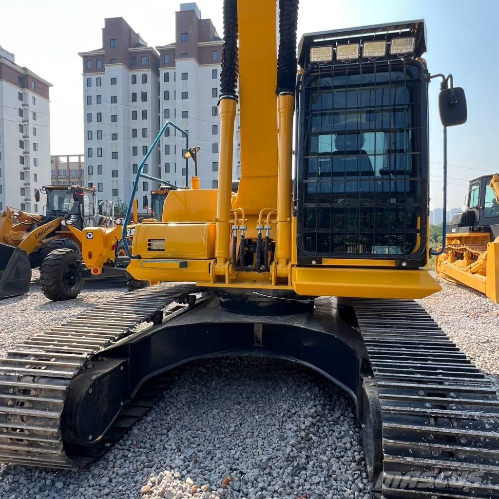Komatsu PC 210 LC Crawler excavators