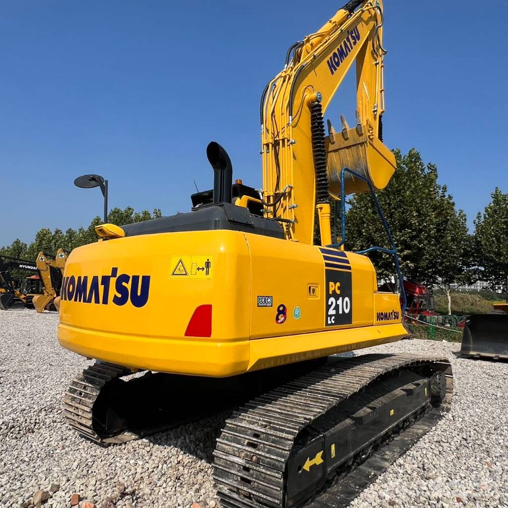 Komatsu PC 210 LC Crawler excavators