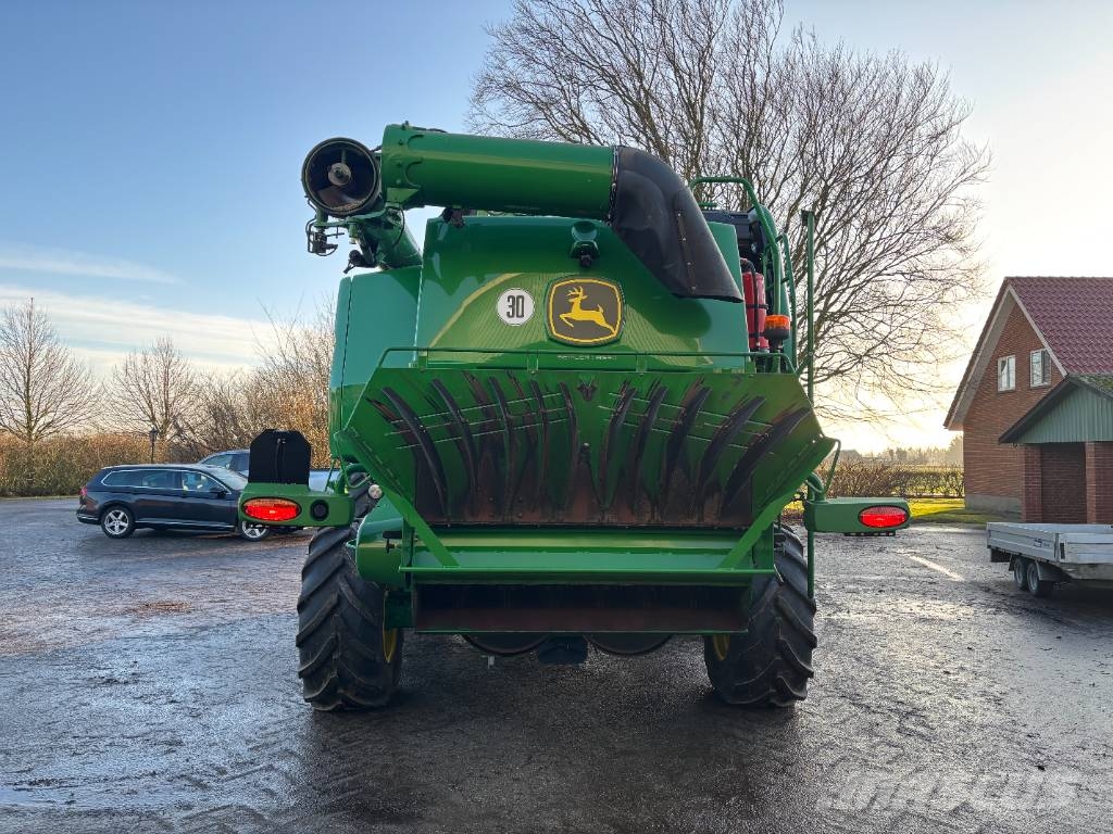 John Deere T670I 4WD Biçerdöverler