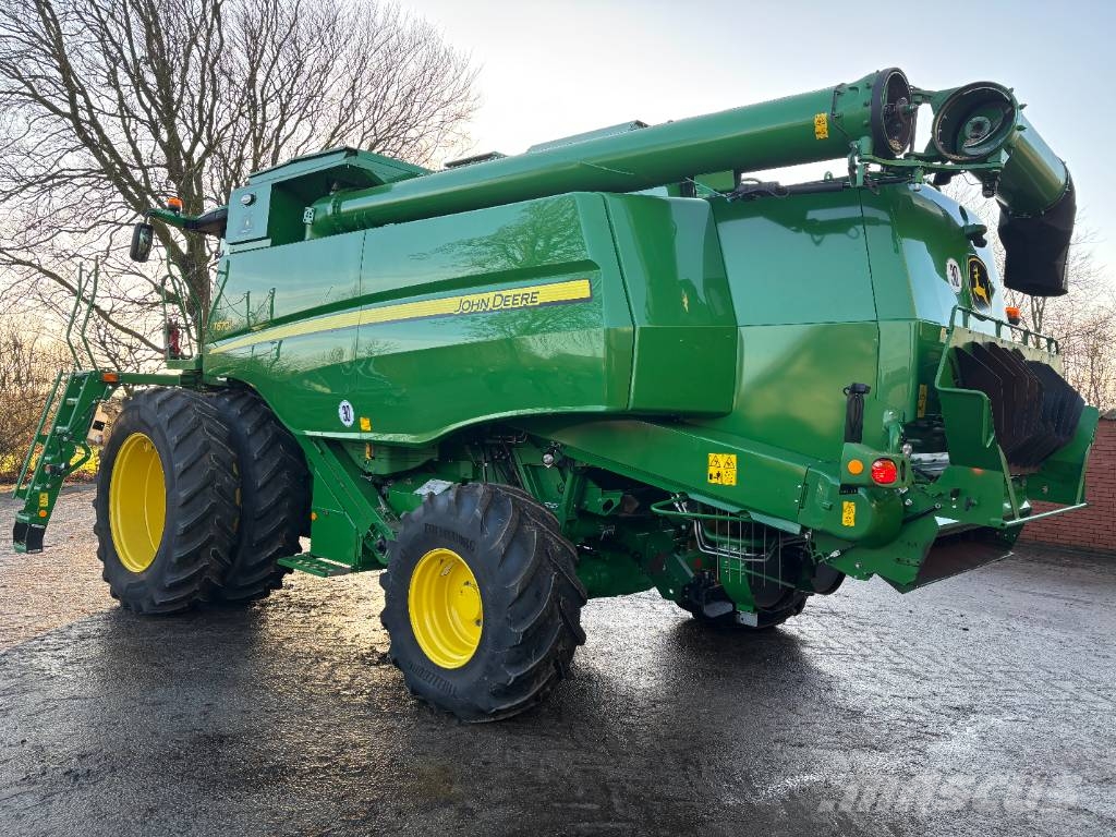 John Deere T670I 4WD Biçerdöverler
