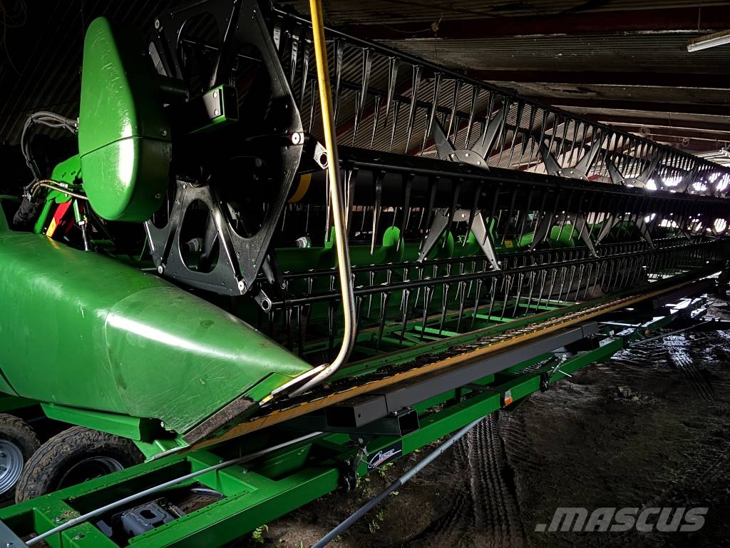 John Deere T670I 4WD Biçerdöverler