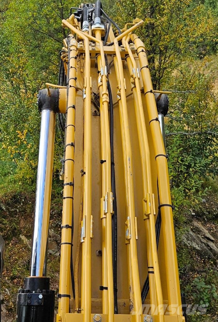 CAT 320 Bandgrävare