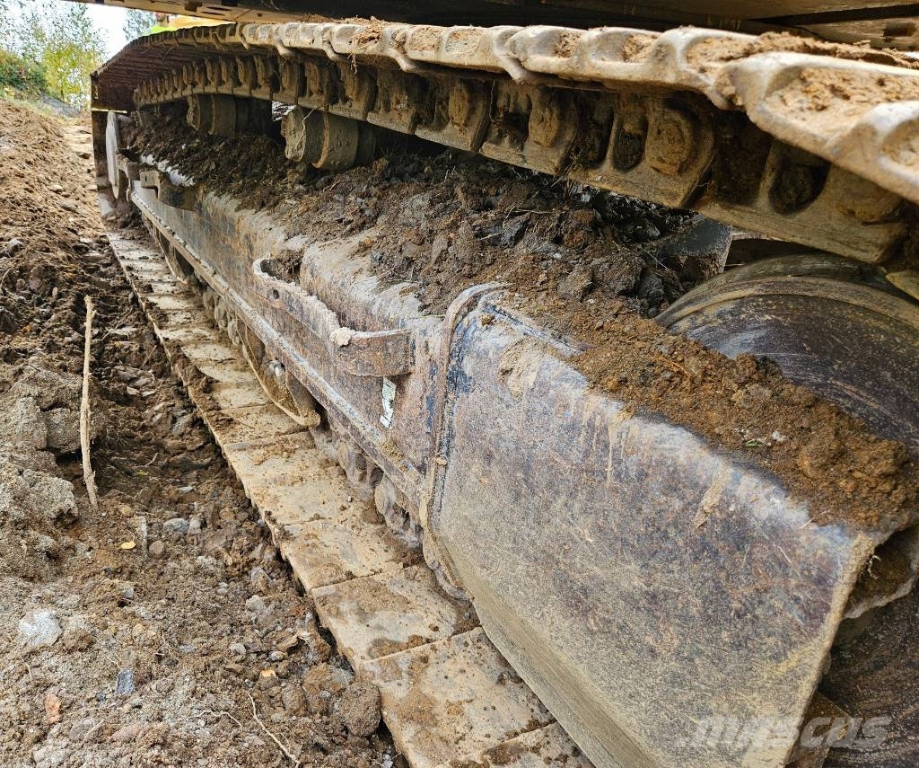 CAT 320 Bandgrävare