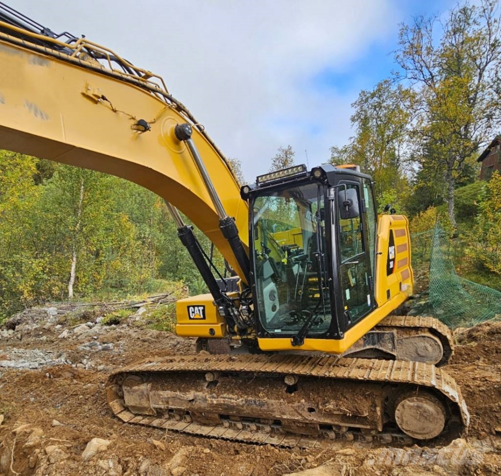 CAT 320 Bandgrävare