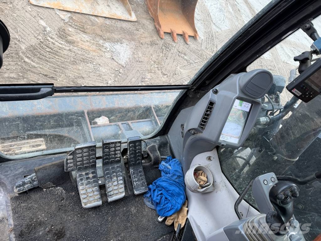Hitachi ZX 85 US-6 Mini excavators 7t - 12t