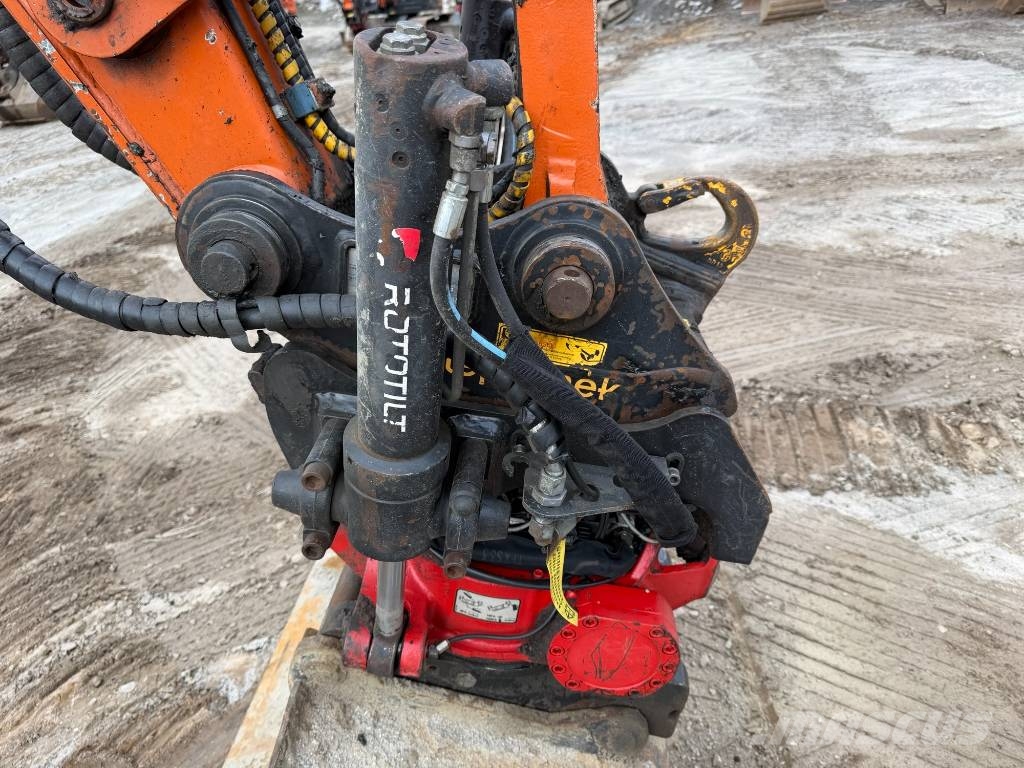 Hitachi ZX 85 US-6 Mini excavators 7t - 12t