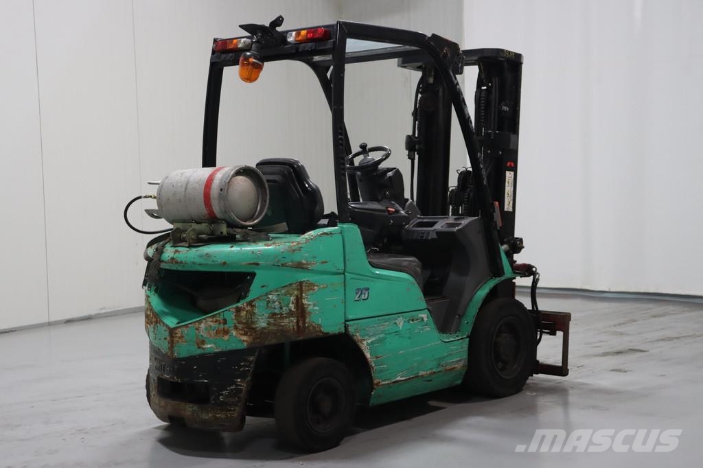 Mitsubishi FG25N LPG heftrucks