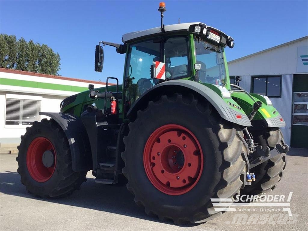 Fendt 936 VARIO GEN7 PROFI PLUS Tractors