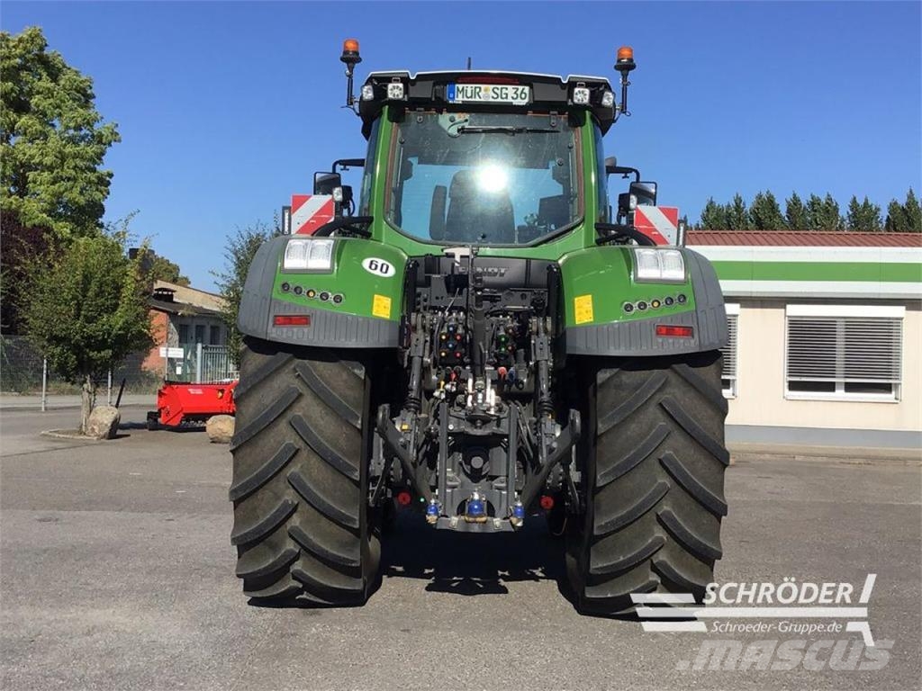 Fendt 936 VARIO GEN7 PROFI PLUS Tractors