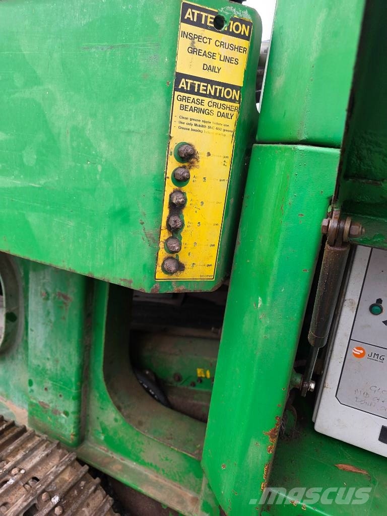 McCloskey J40 Mobile crushers