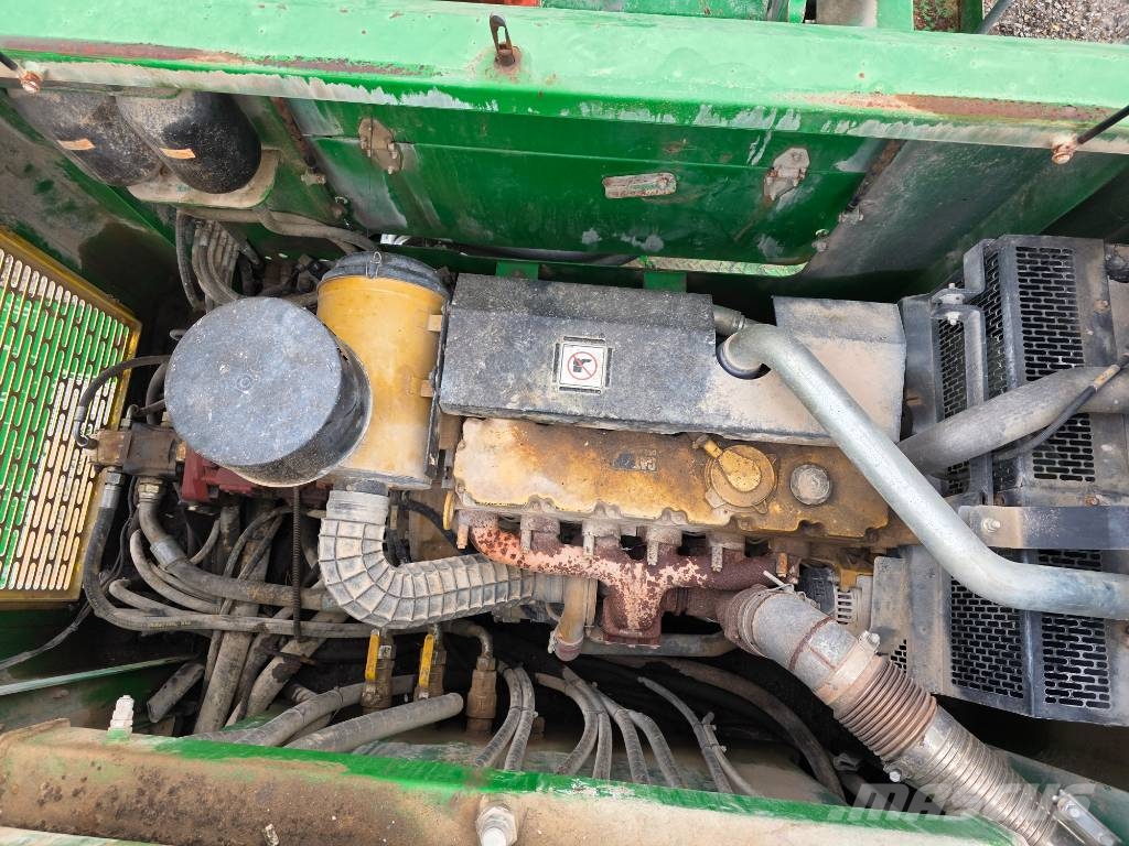 McCloskey J40 Mobile crushers