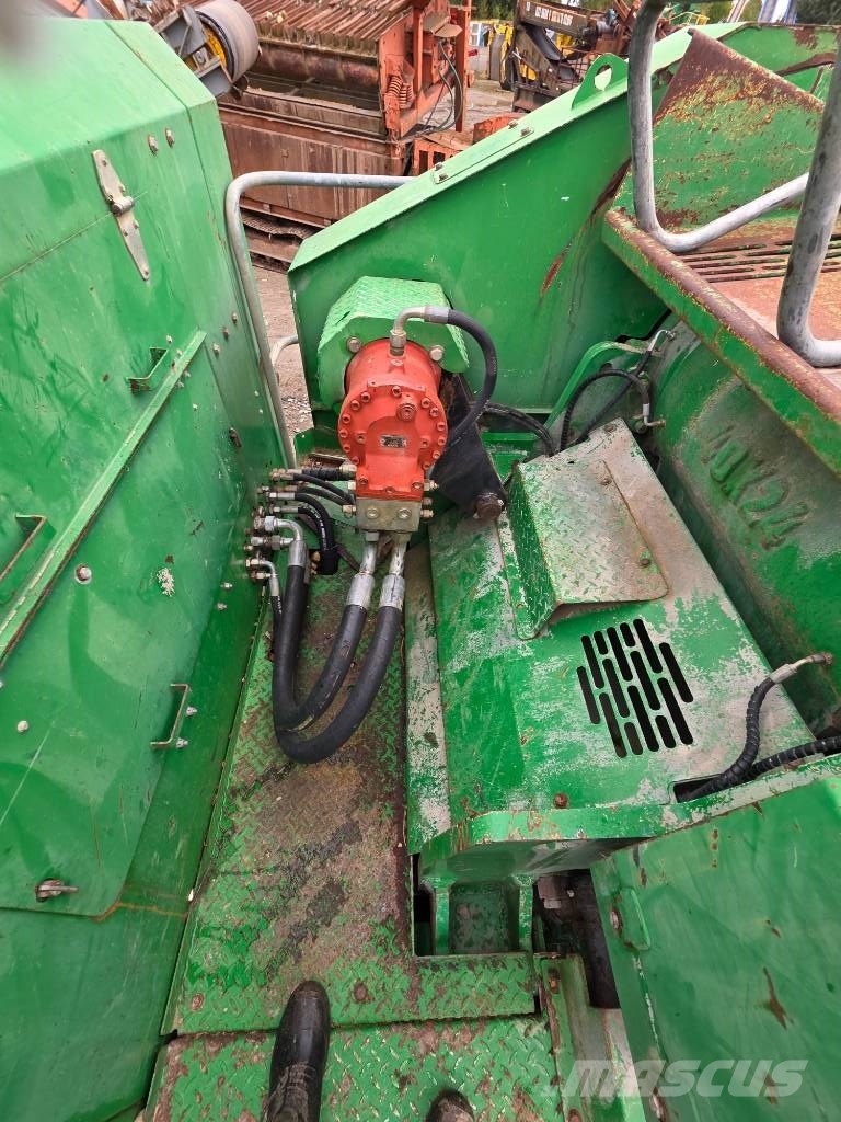 McCloskey J40 Mobile crushers