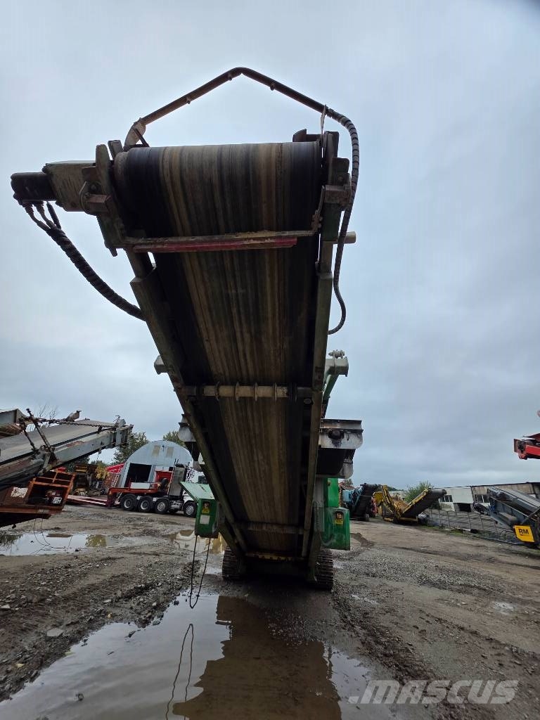 McCloskey J40 Mobile crushers