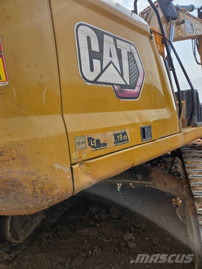 CAT 330 Koparki gąsienicowe