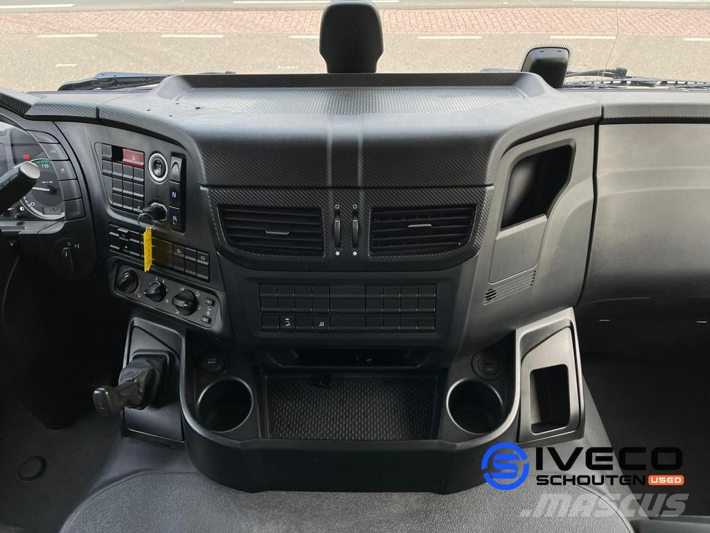 Iveco S-Way AD190S33/P | 330 PK | dHollandia | Camiones con caja de remolque