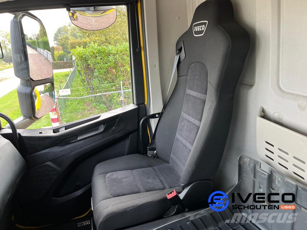 Iveco S-Way AD190S33/P | 330 PK | dHollandia | Camiones con caja de remolque