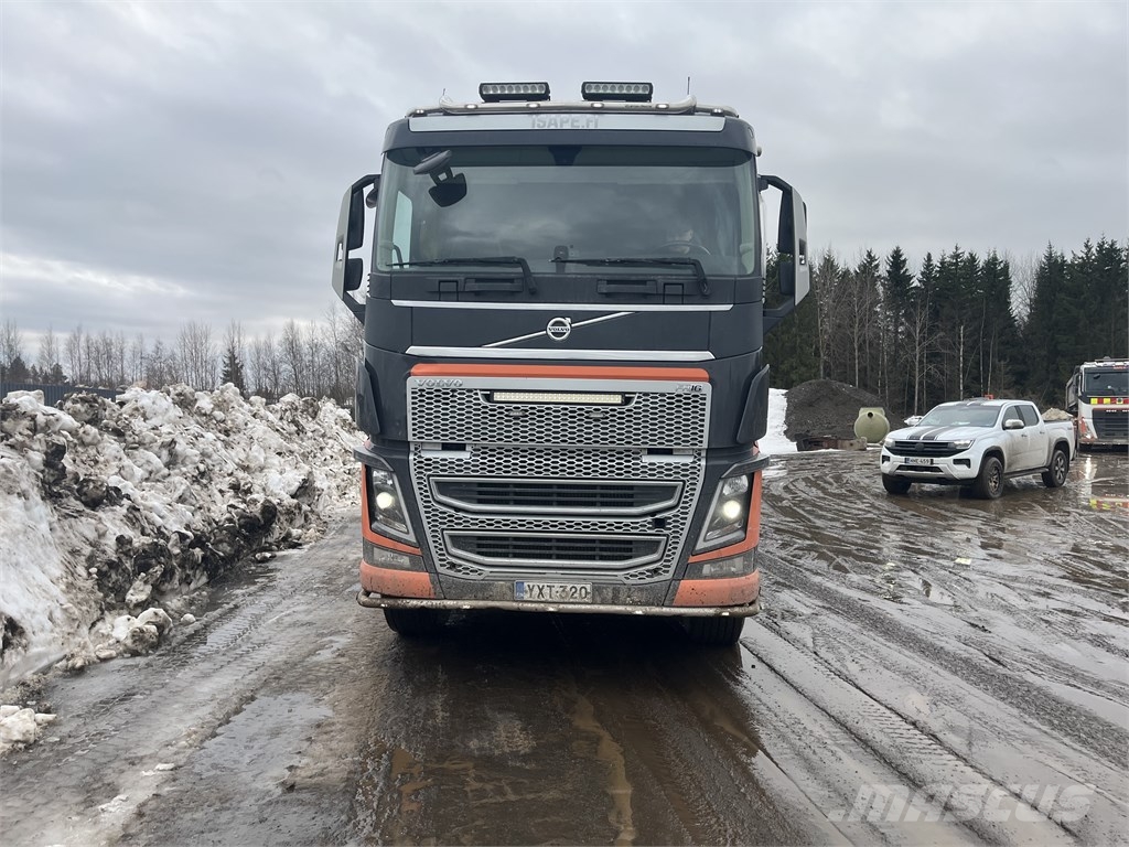Volvo FH 16 750 شاحنات قلابة