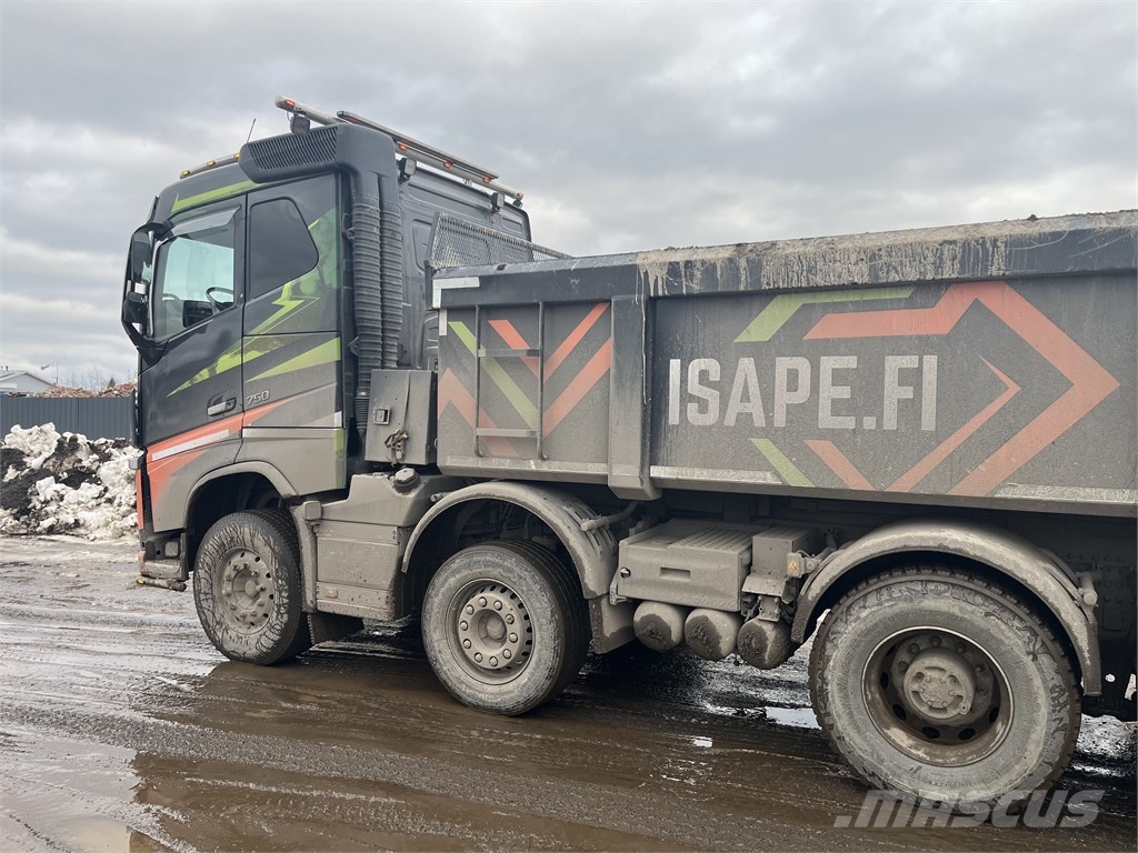 Volvo FH 16 750 شاحنات قلابة