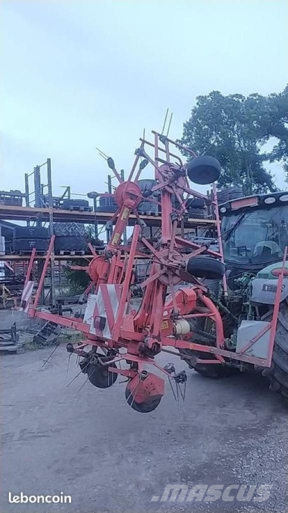 Kuhn GF6401 مكابس وميبسات التبن