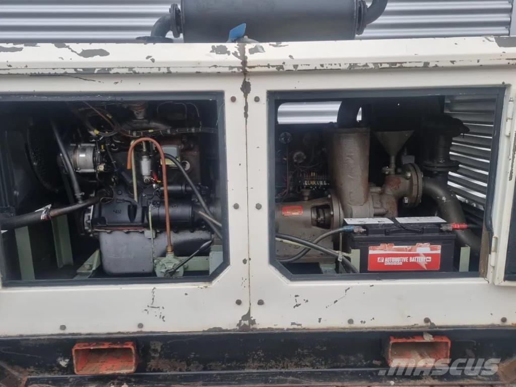 Nijhuis Mercedes-Benz OM636 Bombas de água