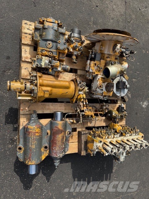 Liebherr A 902 USED HYDRAULIC COMPLET PARTS Hydraulika