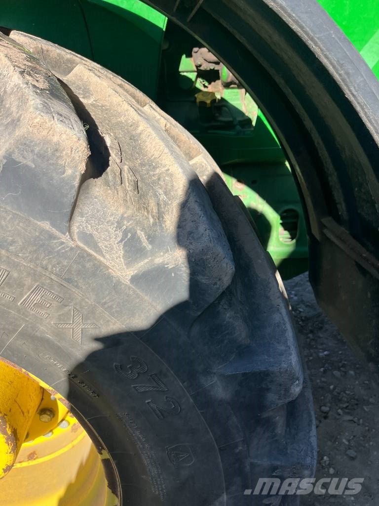 John Deere 7230 R 트랙터